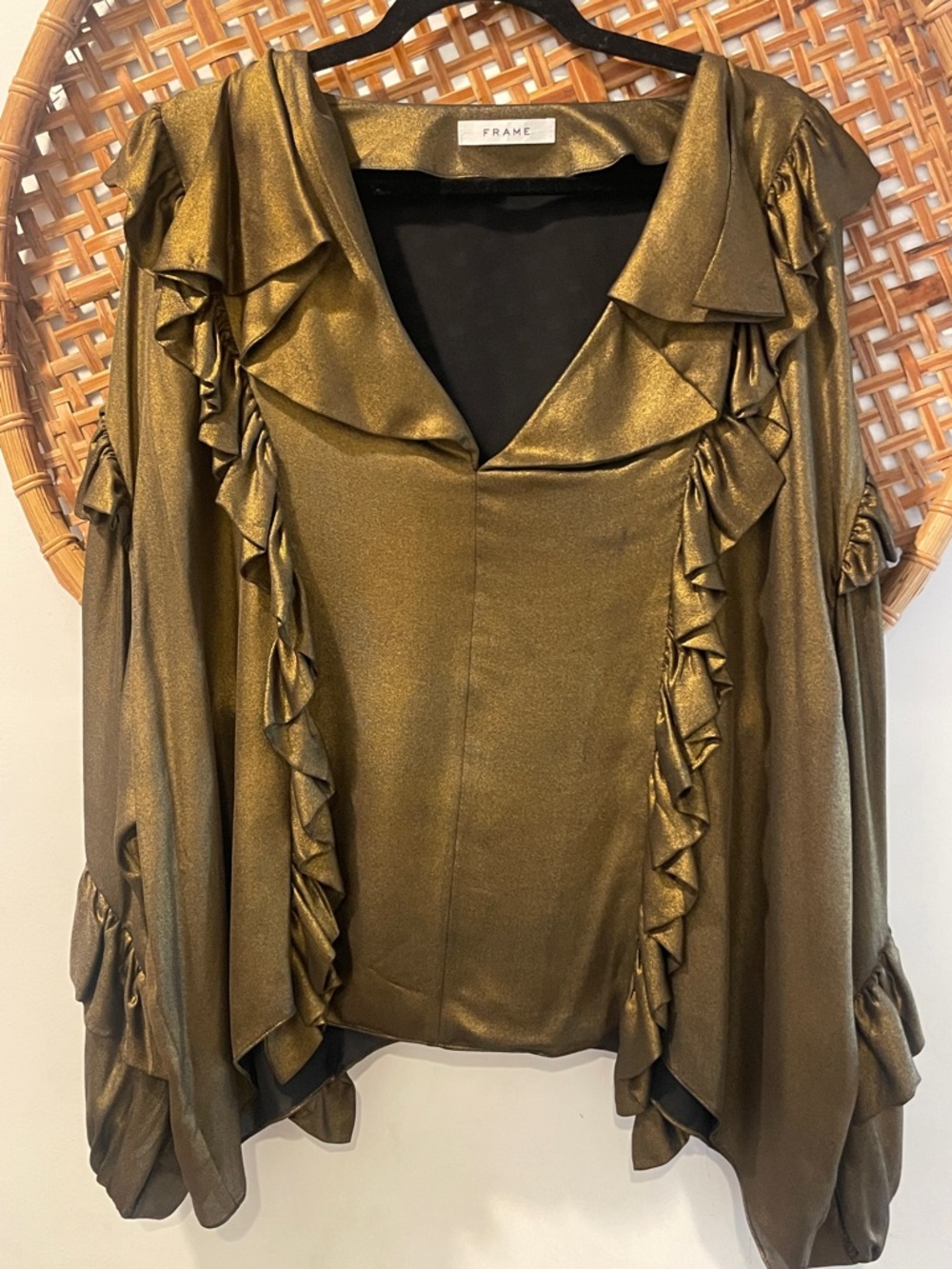 Frame | Boxy Metallic Ruffle Blouse | XL